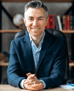 بهترین وکیل هفت تیر